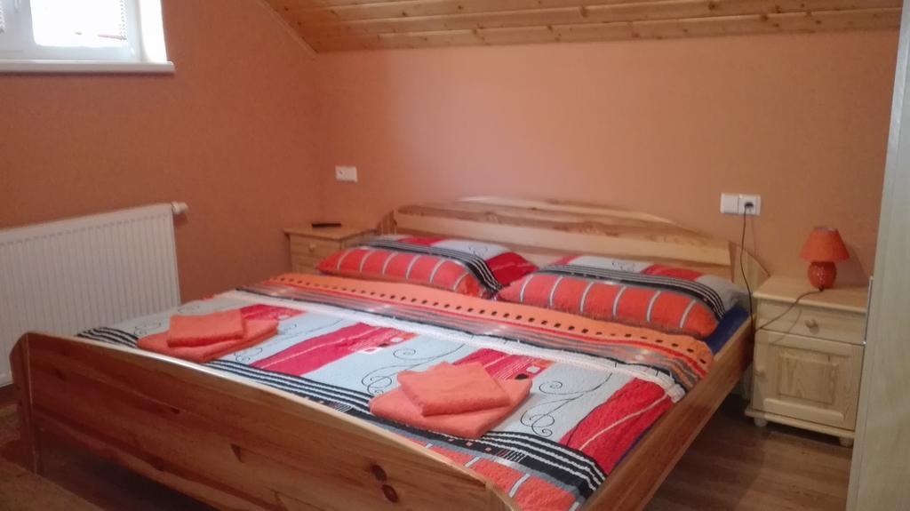 Svoboda nad Úpou Apartments Kalyn المظهر الخارجي الصورة