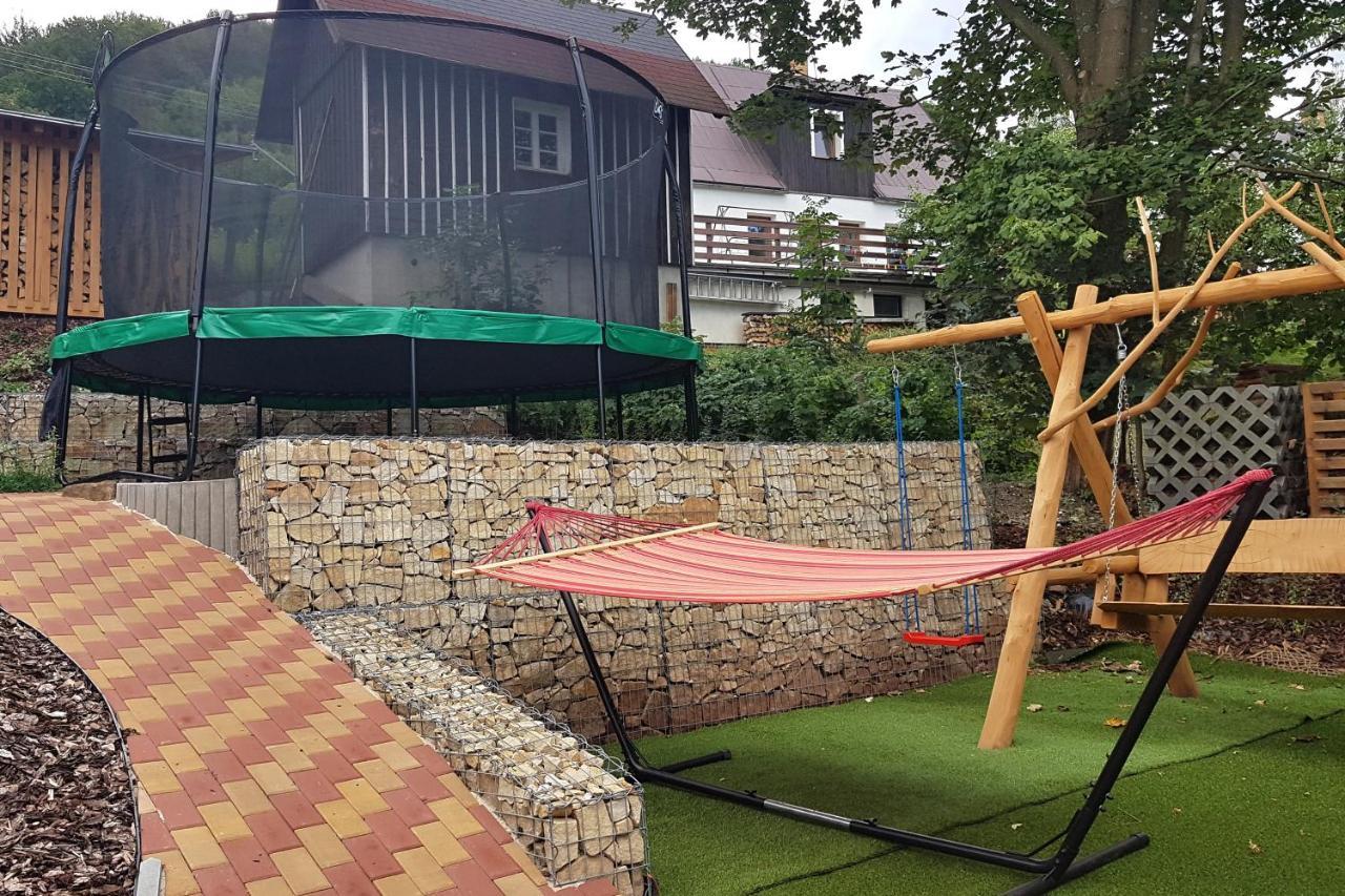 Svoboda nad Úpou Apartments Kalyn المظهر الخارجي الصورة