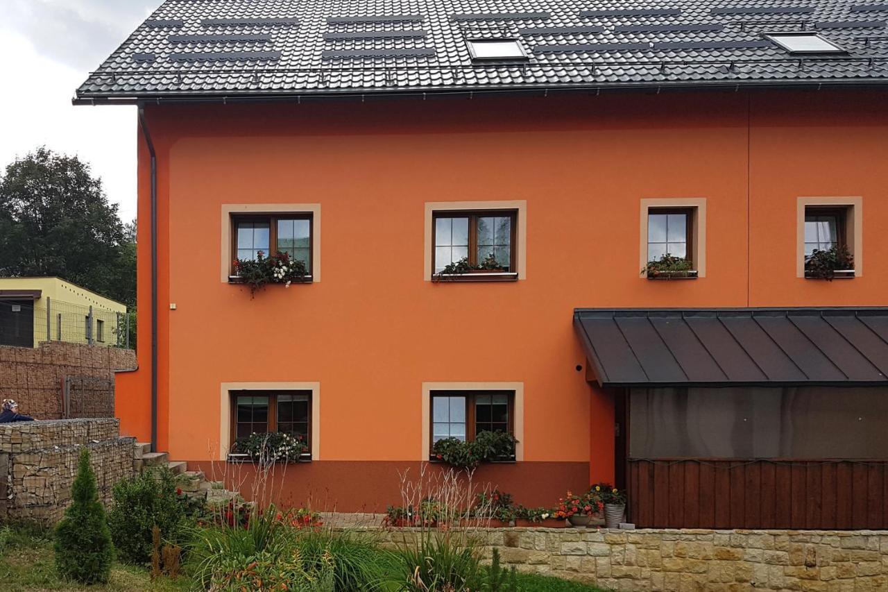 Svoboda nad Úpou Apartments Kalyn المظهر الخارجي الصورة