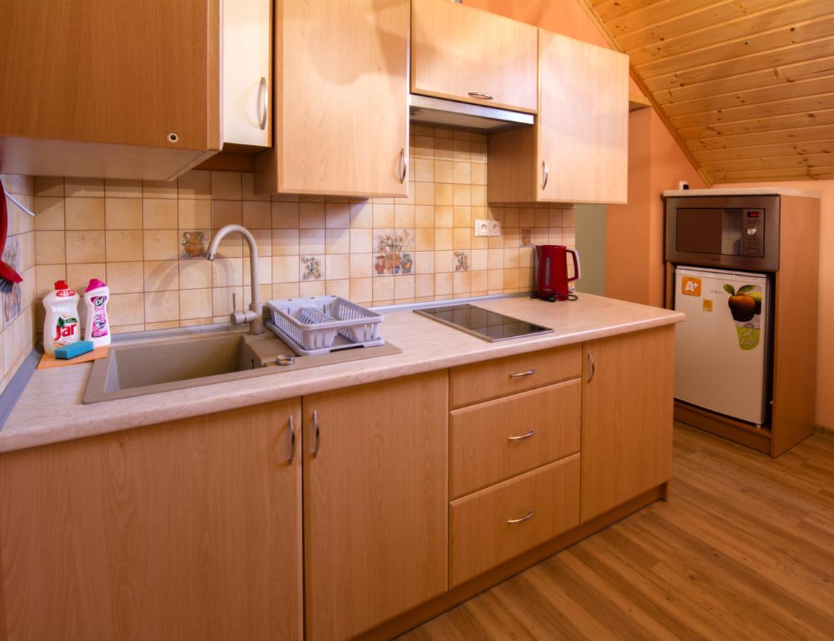 Svoboda nad Úpou Apartments Kalyn المظهر الخارجي الصورة